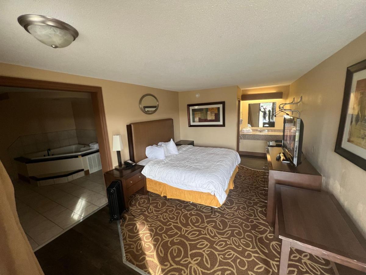 Hilltop Inn Pittsburgh Crafton Zewnętrze zdjęcie
